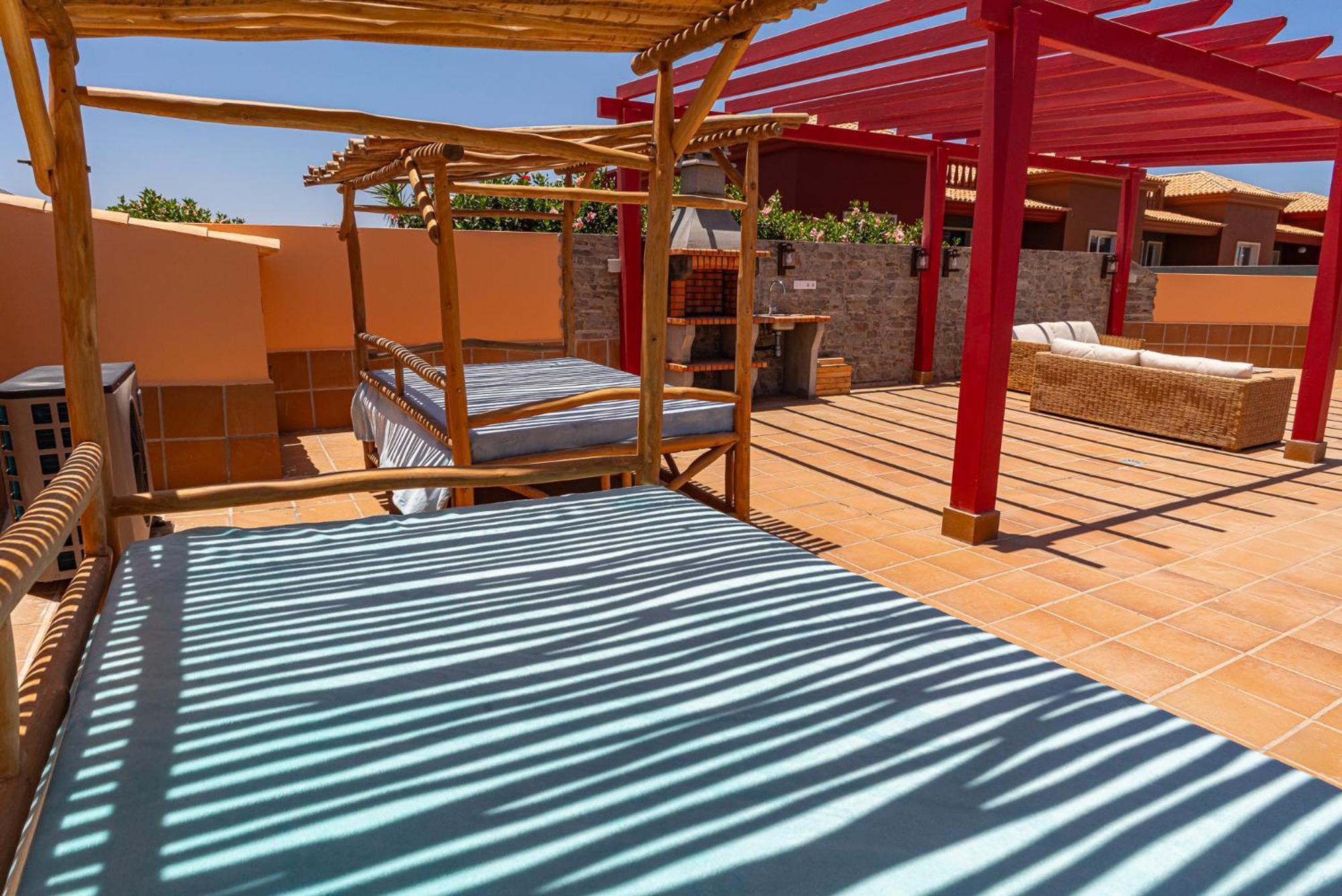 Villa Oceana - Cliffside Retreat Costa De Antigua Exterior photo
